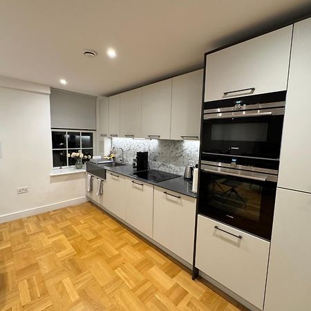 High Luxury Flat For 6 People Close To Earl'S Court Zone 1 Apartment London Exterior photo