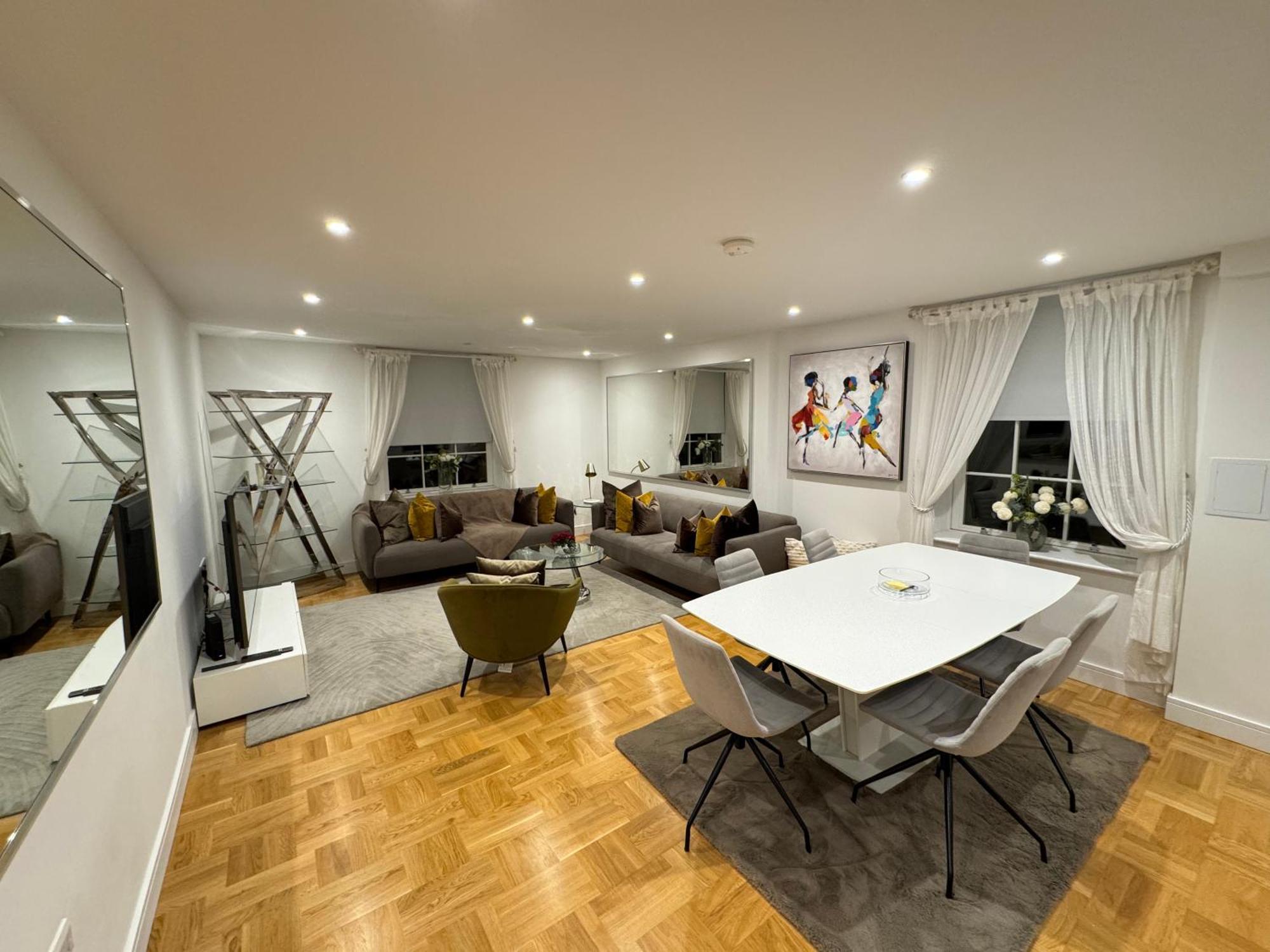 High Luxury Flat For 6 People Close To Earl'S Court Zone 1 Apartment London Exterior photo