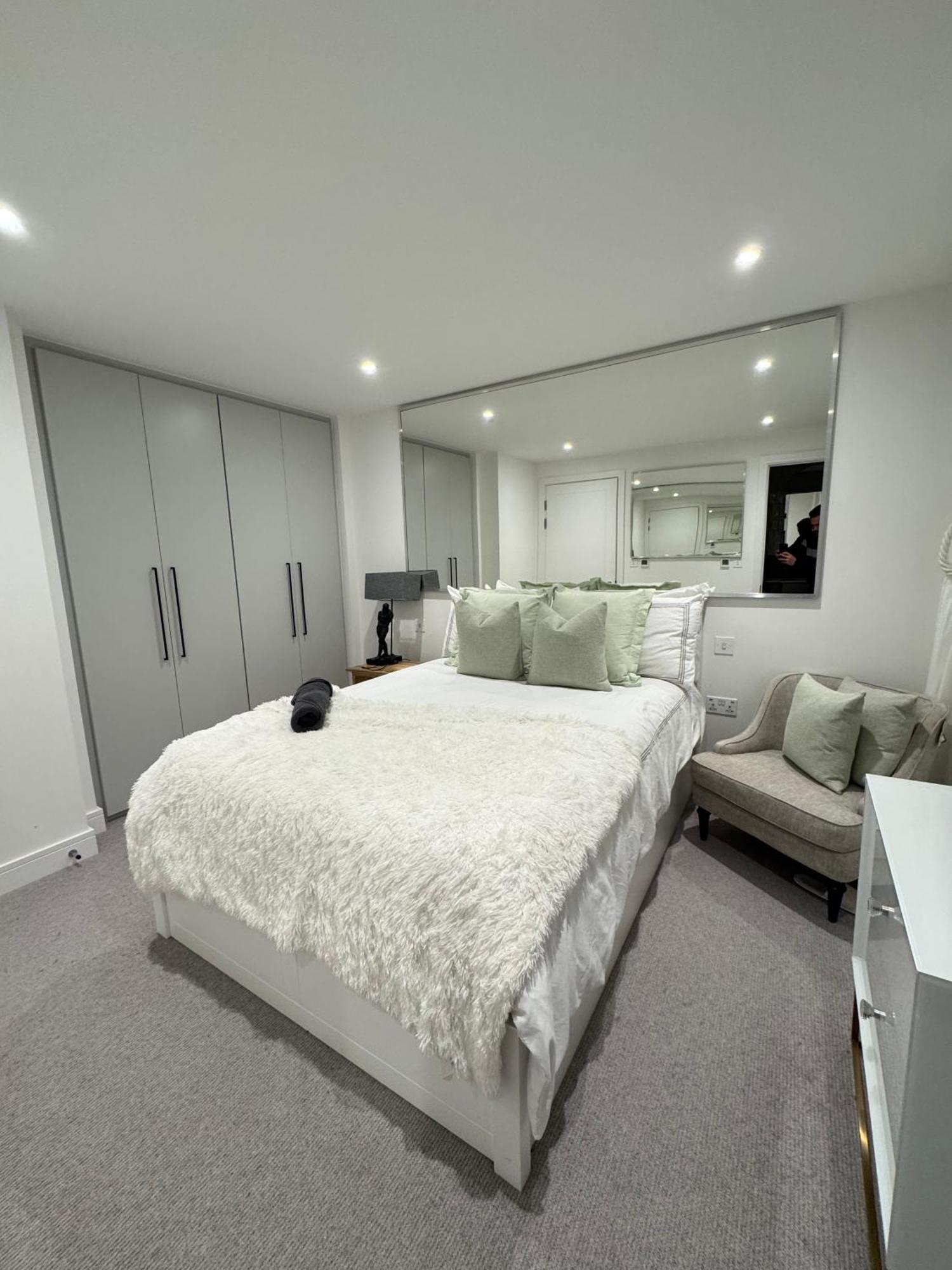 High Luxury Flat For 6 People Close To Earl'S Court Zone 1 Apartment London Exterior photo