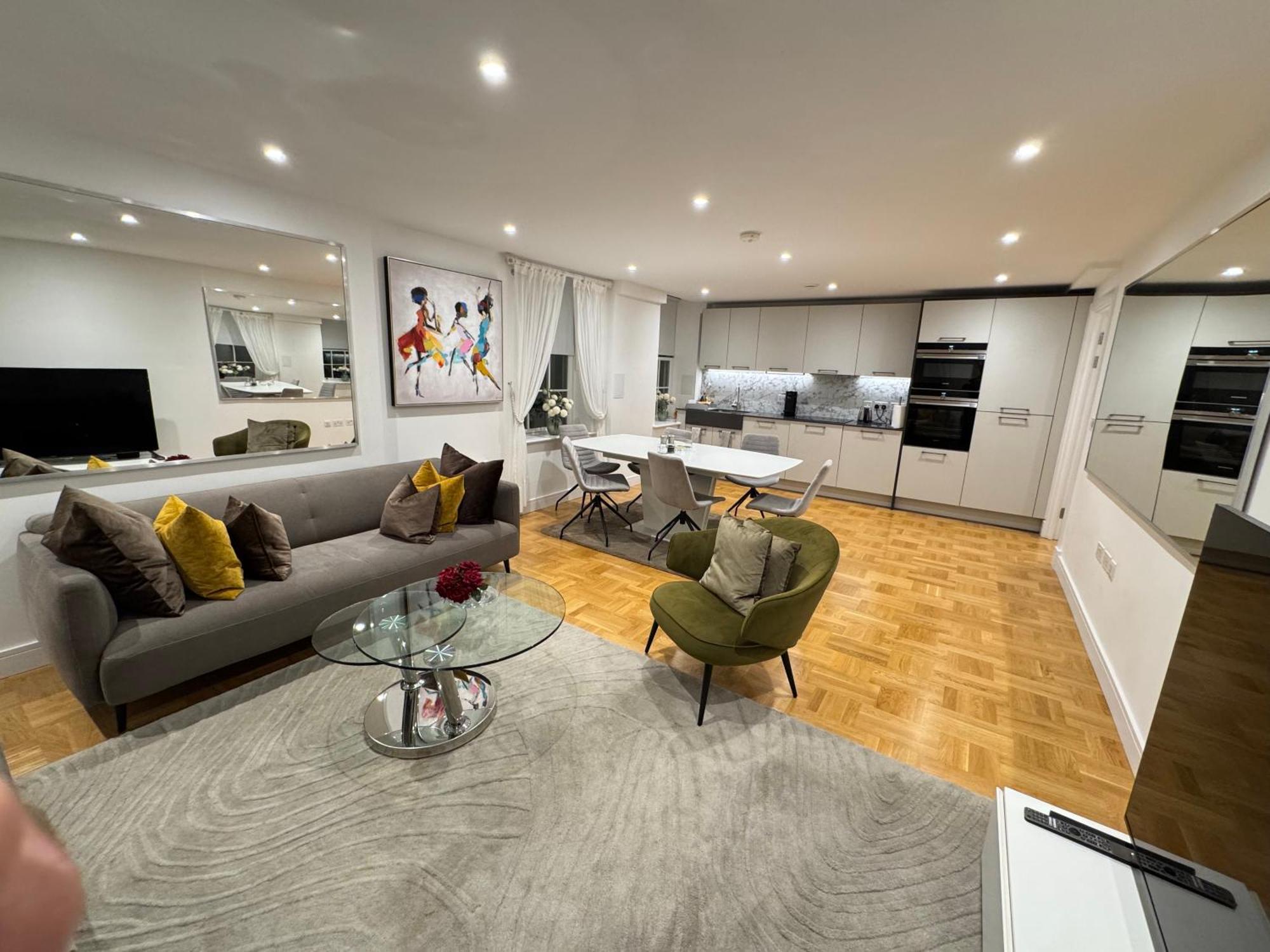 High Luxury Flat For 6 People Close To Earl'S Court Zone 1 Apartment London Exterior photo