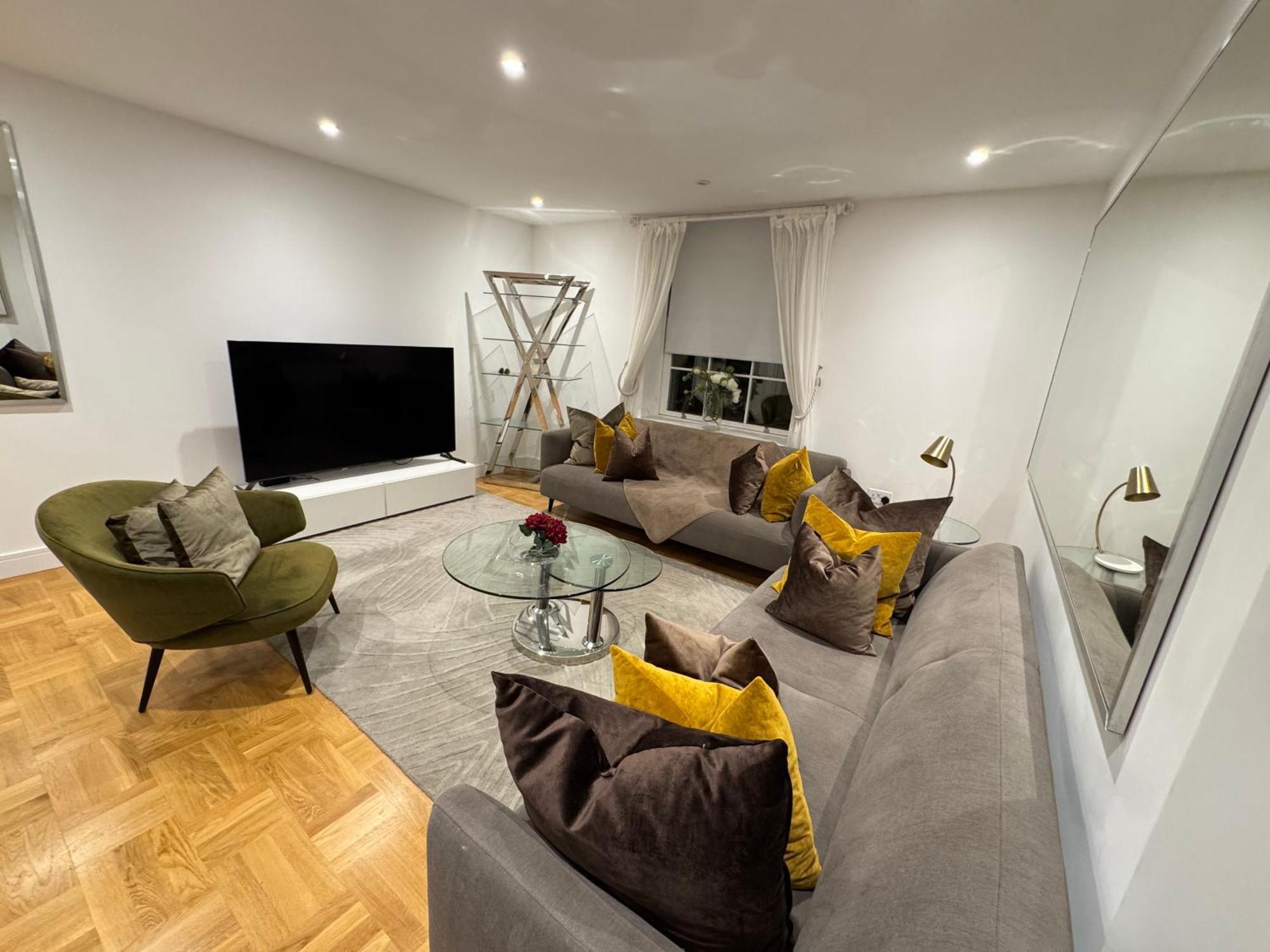 High Luxury Flat For 6 People Close To Earl'S Court Zone 1 Apartment London Exterior photo